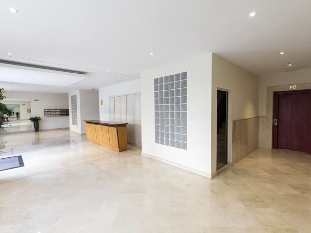 2 Schlafzimmer Apartment in Marbella