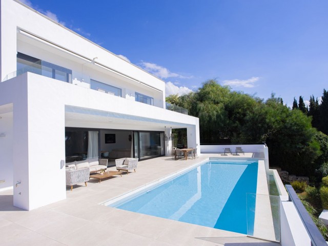 6 Schlafzimmer Villa in Marbella