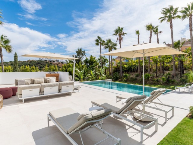 4 Schlafzimmer Villa in Casares Playa