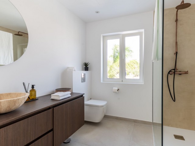 4 Schlafzimmer Villa in Casares Playa