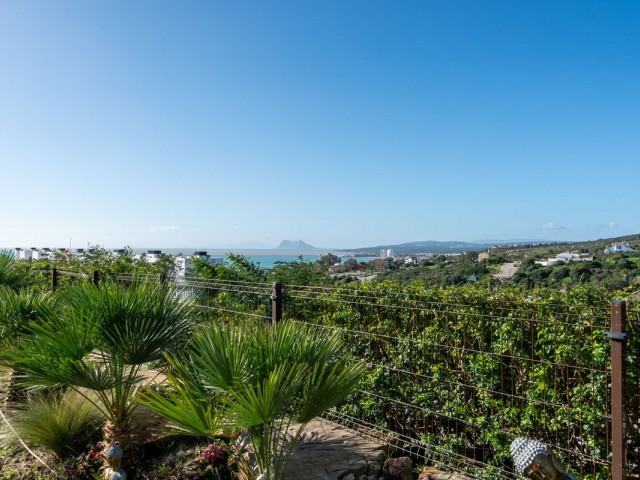 3 Sovrums Radhus i Manilva