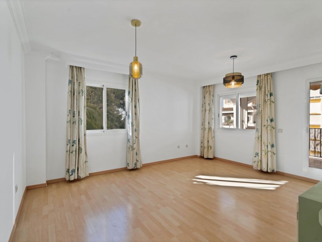 3 Bedrooms Apartment in Marbella