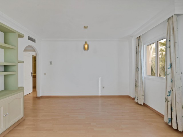 3 Bedrooms Apartment in Marbella