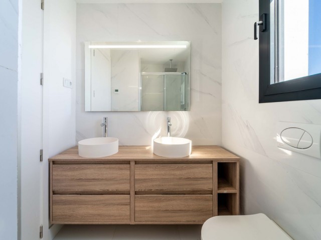 2 Sovrums Lägenhet i Fuengirola