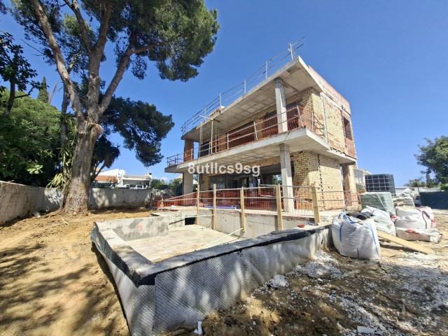 5 Schlafzimmer Villa in Atalaya