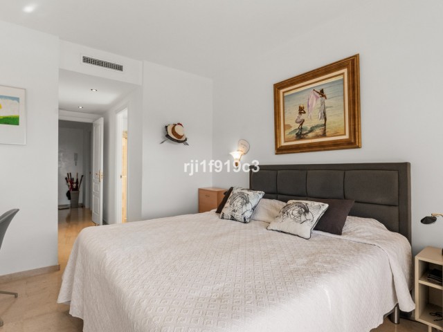 3 Schlafzimmer Apartment in Elviria