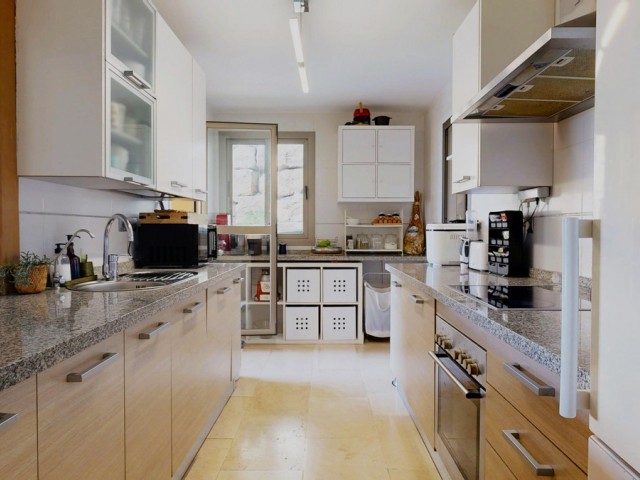 4 Slaapkamer Appartement in Benahavís