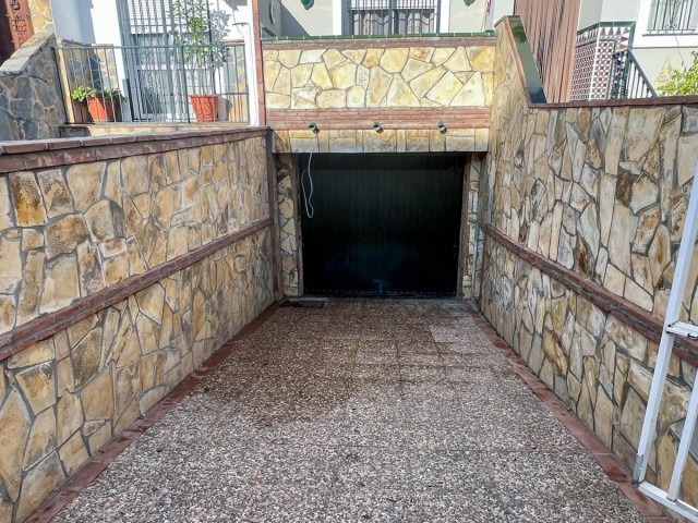 3 Bedrooms Villa in Mijas