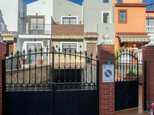 3 Bedrooms Villa in Mijas