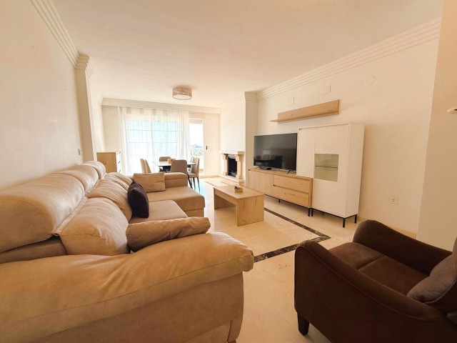 Apartamento con 2 Dormitorios  en Río Real