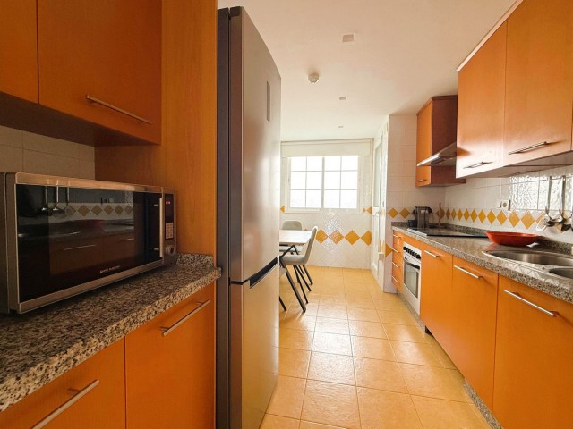 Apartamento con 2 Dormitorios  en Río Real