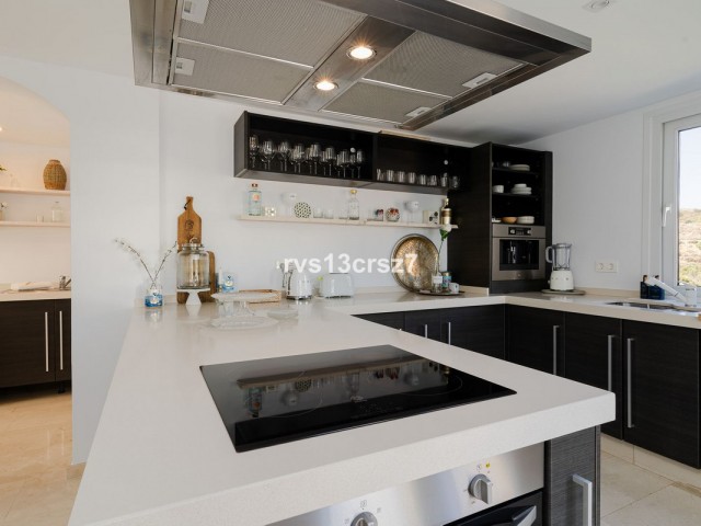 Villa con 4 Dormitorios  en El Rosario