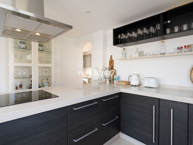 Villa con 4 Dormitorios  en El Rosario