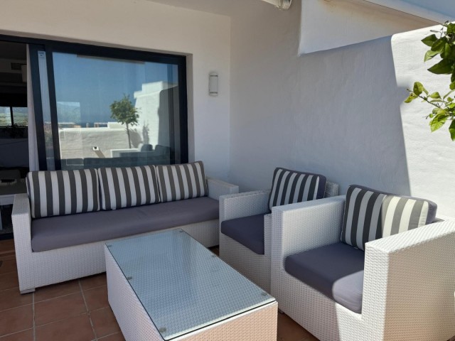 Apartamento con 2 Dormitorios  en Casares Playa