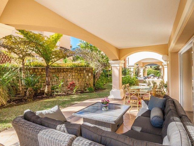 2 Schlafzimmer Apartment in Elviria