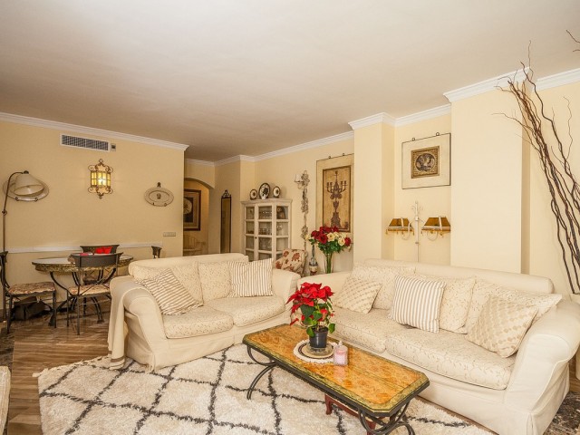 2 Schlafzimmer Apartment in Elviria