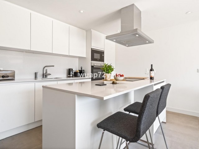 Appartement avec 3 Chambres  à Estepona