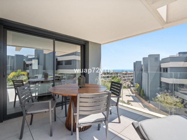 Appartement avec 3 Chambres  à Estepona