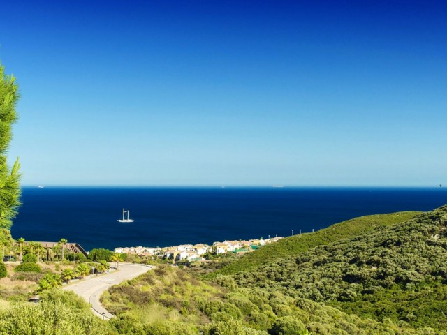 4 Bedrooms Townhouse in Casares