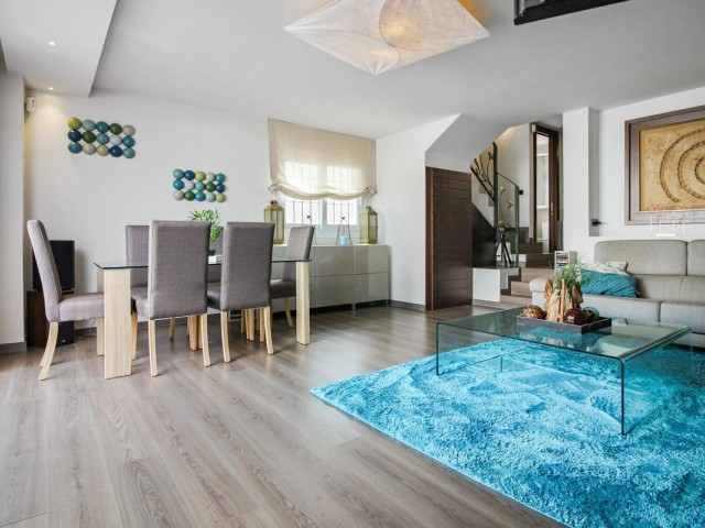 4 Bedrooms Townhouse in Casares