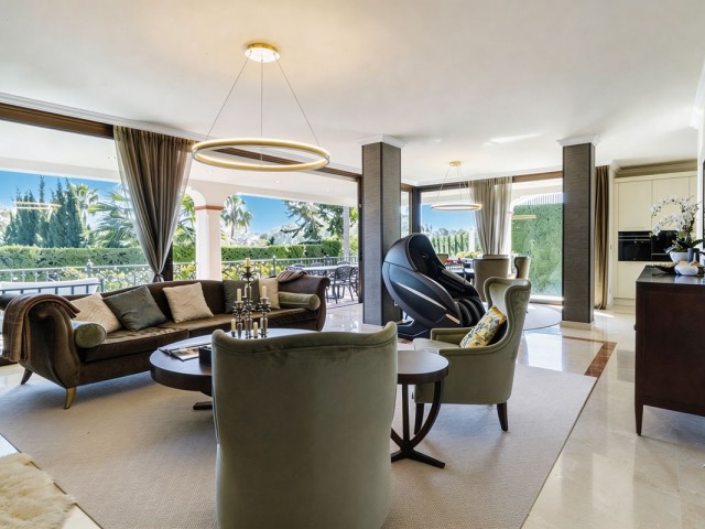 5 Makuuhuoneen Huvila Estepona