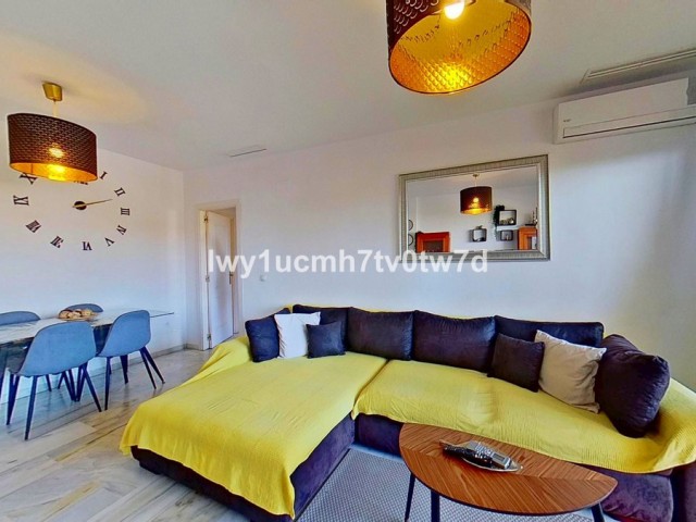 2 Makuuhuoneen Huoneisto Torrequebrada