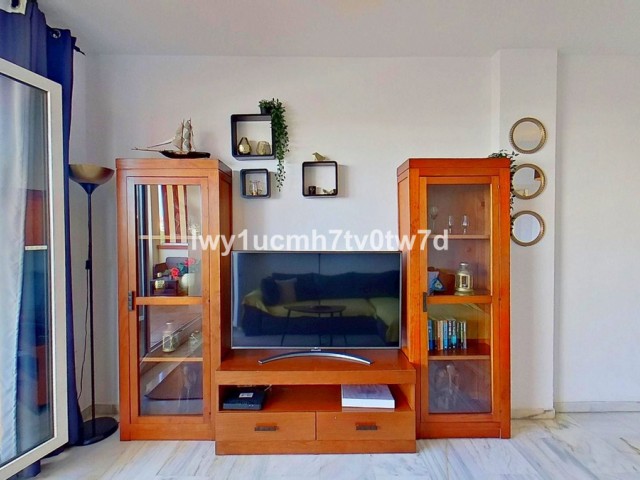 2 Makuuhuoneen Huoneisto Torrequebrada