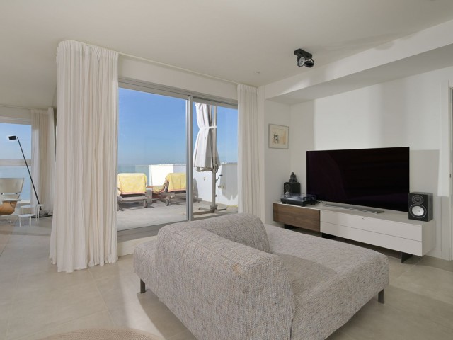 3 Bedrooms Apartment in Torrequebrada