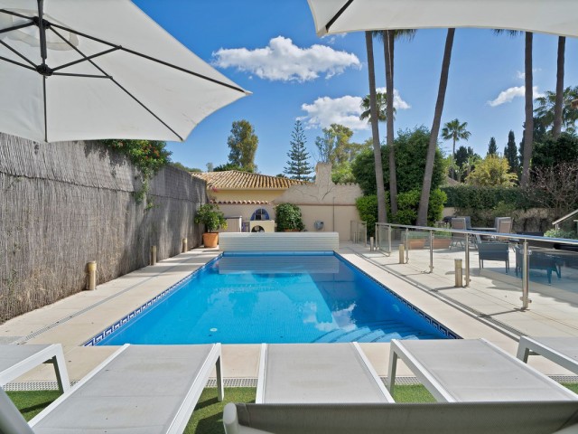 7 Bedrooms Villa in Puerto Banús