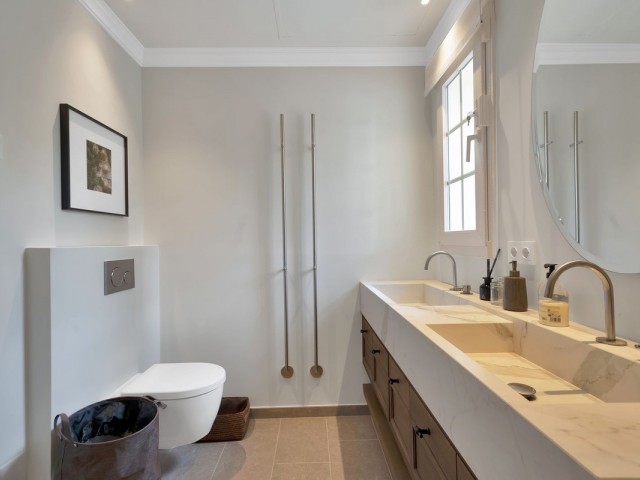 7 Bedrooms Villa in Puerto Banús