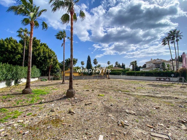  Tomt i Guadalmina Baja