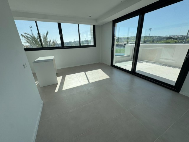 Penthouse avec 2 Chambres  à Estepona