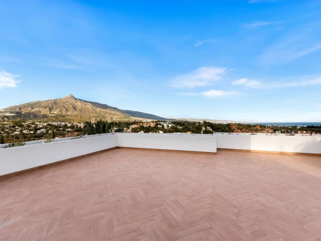 2 Schlafzimmer Apartment in Nueva Andalucía
