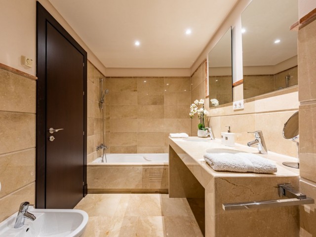 4 Schlafzimmer Villa in Benahavís