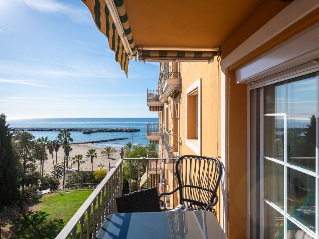 3 Bedrooms Apartment in Marbella