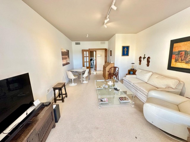 2 Schlafzimmer Apartment in Nueva Andalucía