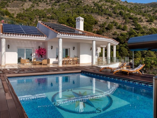 7 Schlafzimmer Villa in Mijas
