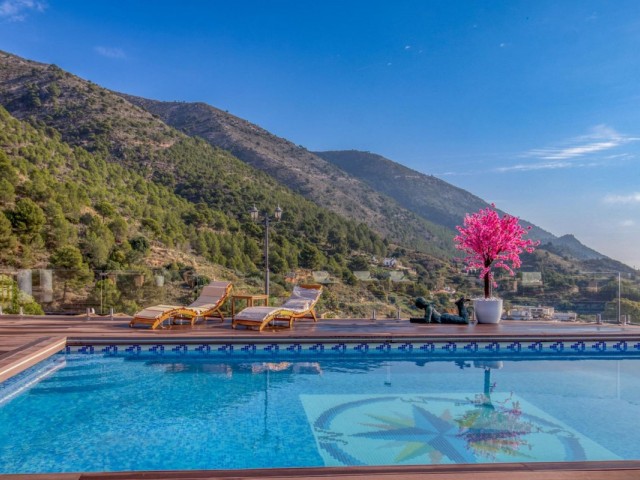 7 Schlafzimmer Villa in Mijas