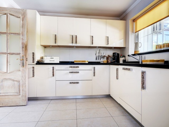 3 Makuuhuoneen Huvila Calahonda