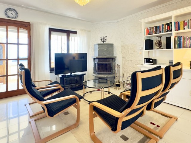 4 Bedrooms Villa in Mijas
