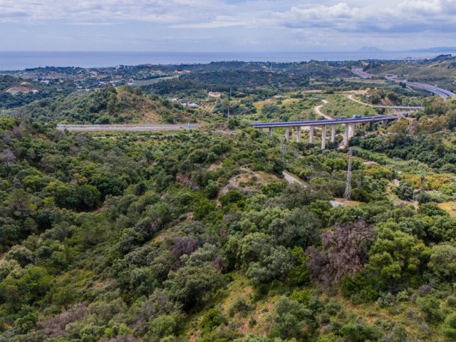  Grundstück in Estepona