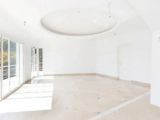 5 Schlafzimmer Villa in Los Almendros