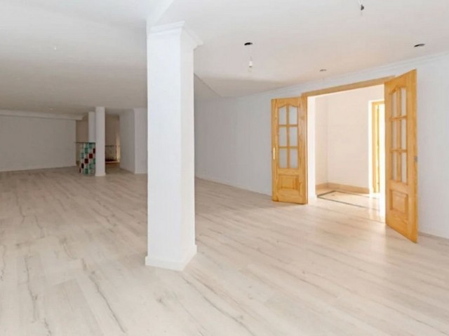5 Slaapkamer Villa in Los Almendros