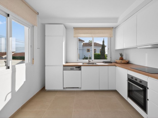 4 Schlafzimmer Villa in Elviria