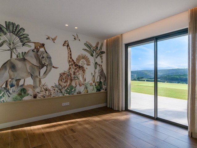 5 Bedrooms Villa in Sotogrande