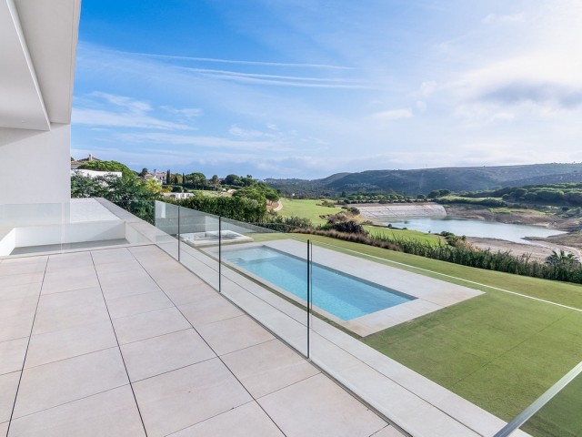 5 Bedrooms Villa in Sotogrande