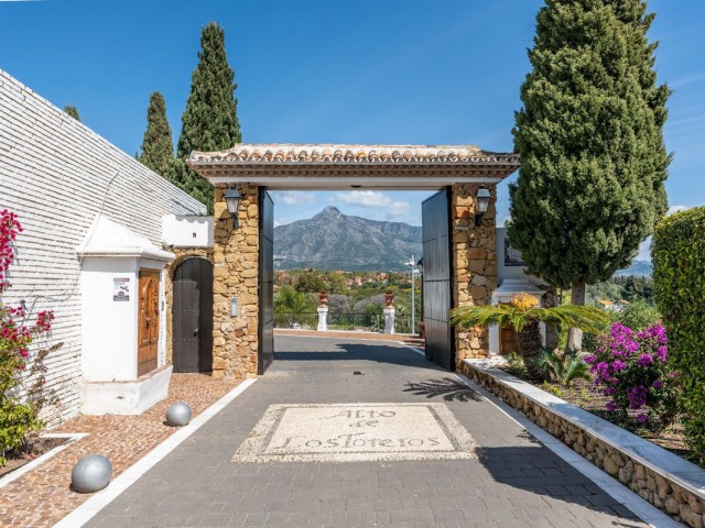 4 Bedrooms Townhouse in Puerto Banús