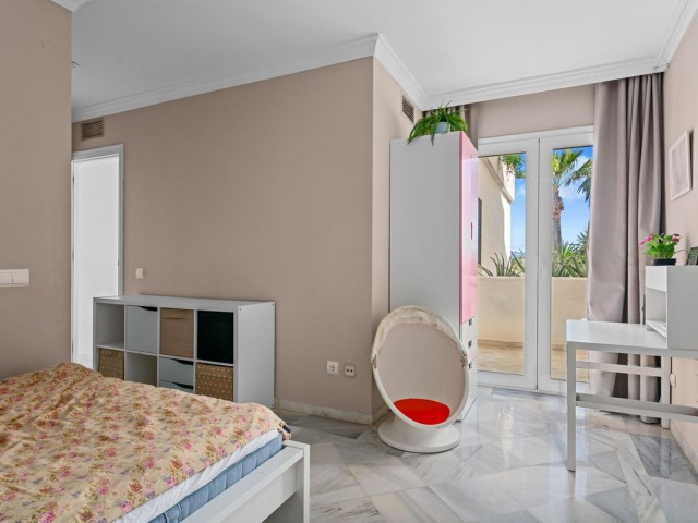 4 Bedrooms Townhouse in Puerto Banús