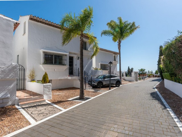 4 Bedrooms Townhouse in Puerto Banús