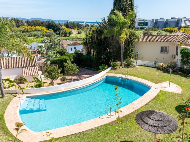 4 Bedrooms Townhouse in Puerto Banús